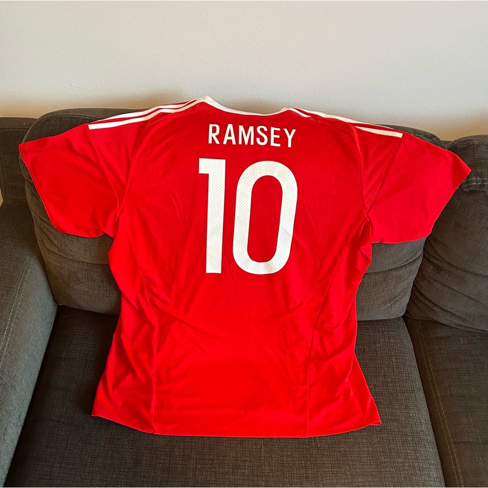 Adidas Authentic Wales National Team Aaron Ramsey #10 Soccer Jersey Men’s Sz XXL - Picture 7 of 9